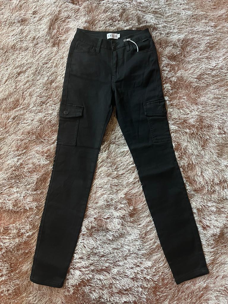 Pantalón Skinny Tipo Cargo